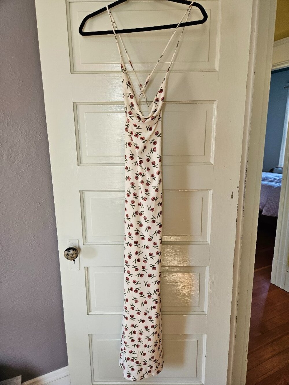 Forever 21 open back floral maxi dress